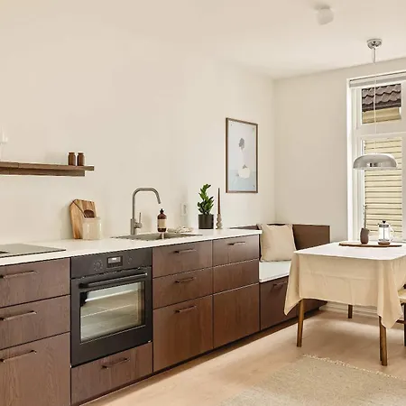 Modern 1br In Heart Of Old Town Bergen